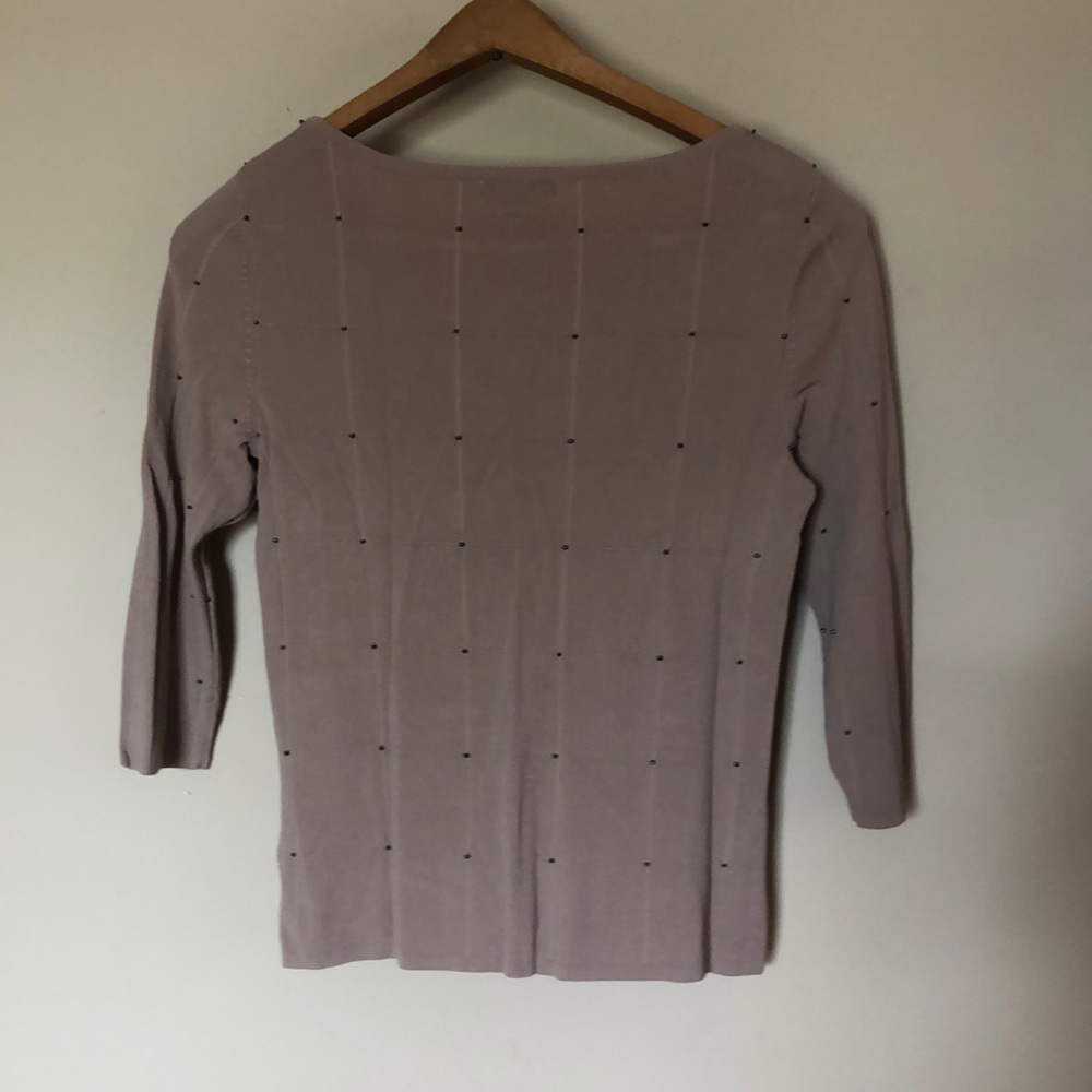 Neutral sweater - Picture 2 of 3